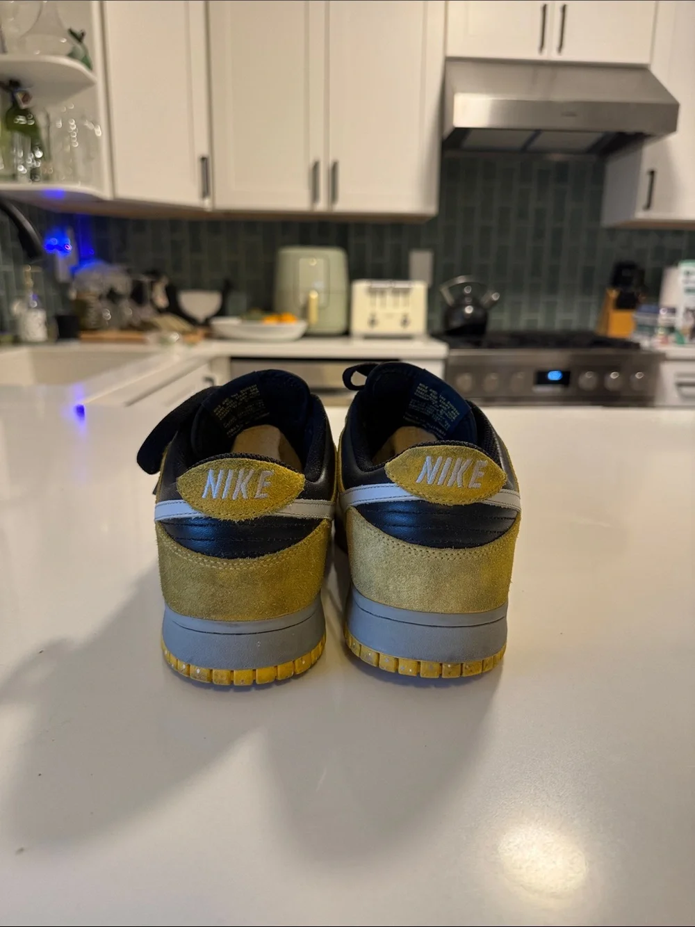 2008 Nike Dunk Low Varsity Maize